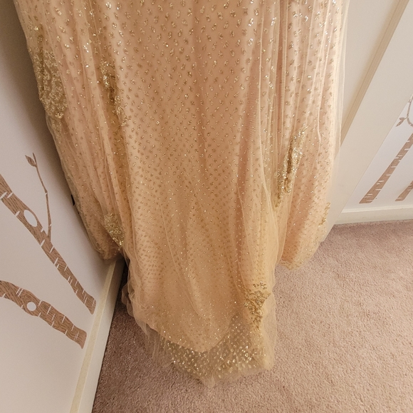 Gold Ball Gown Formal long sleeve dress - Picture 7 of 11